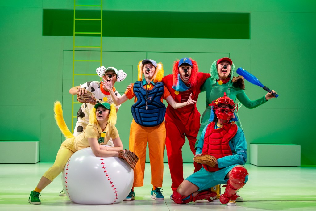 Go Dog, Go! • Ve Perro ¡Ve! Photo by Kaitlin Randolph